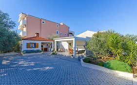 Holiday Home Nono